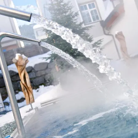 Апартаменты Schweizerhof 402