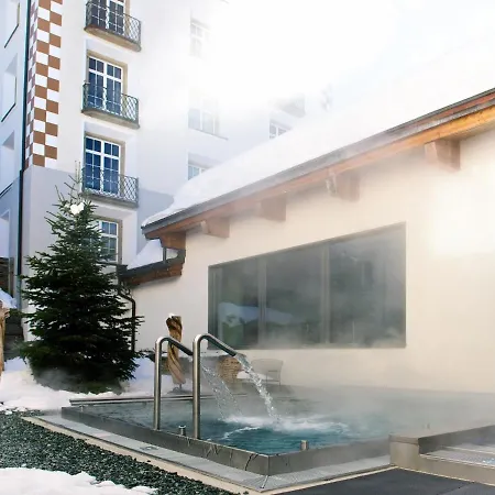 Апартаменты Schweizerhof 402