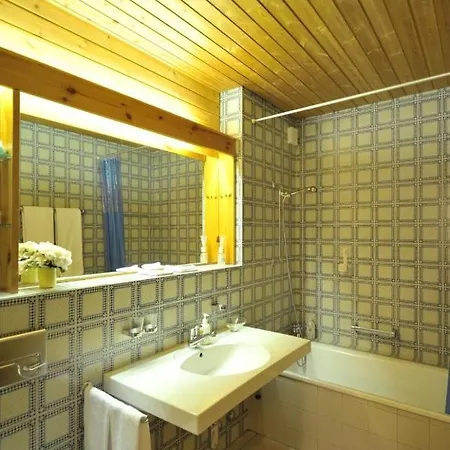Апартаменты Schweizerhof 402
